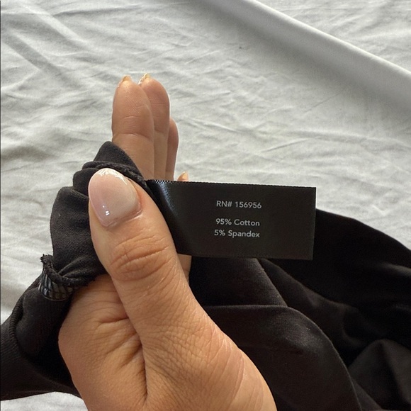 Boston Proper Black Women's Sleeveless Crop Top - Picture 4 of 5